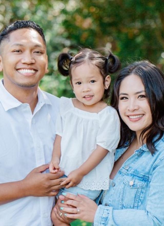 John Paul Salacup Estigoy MBA 25 with wife and daughter